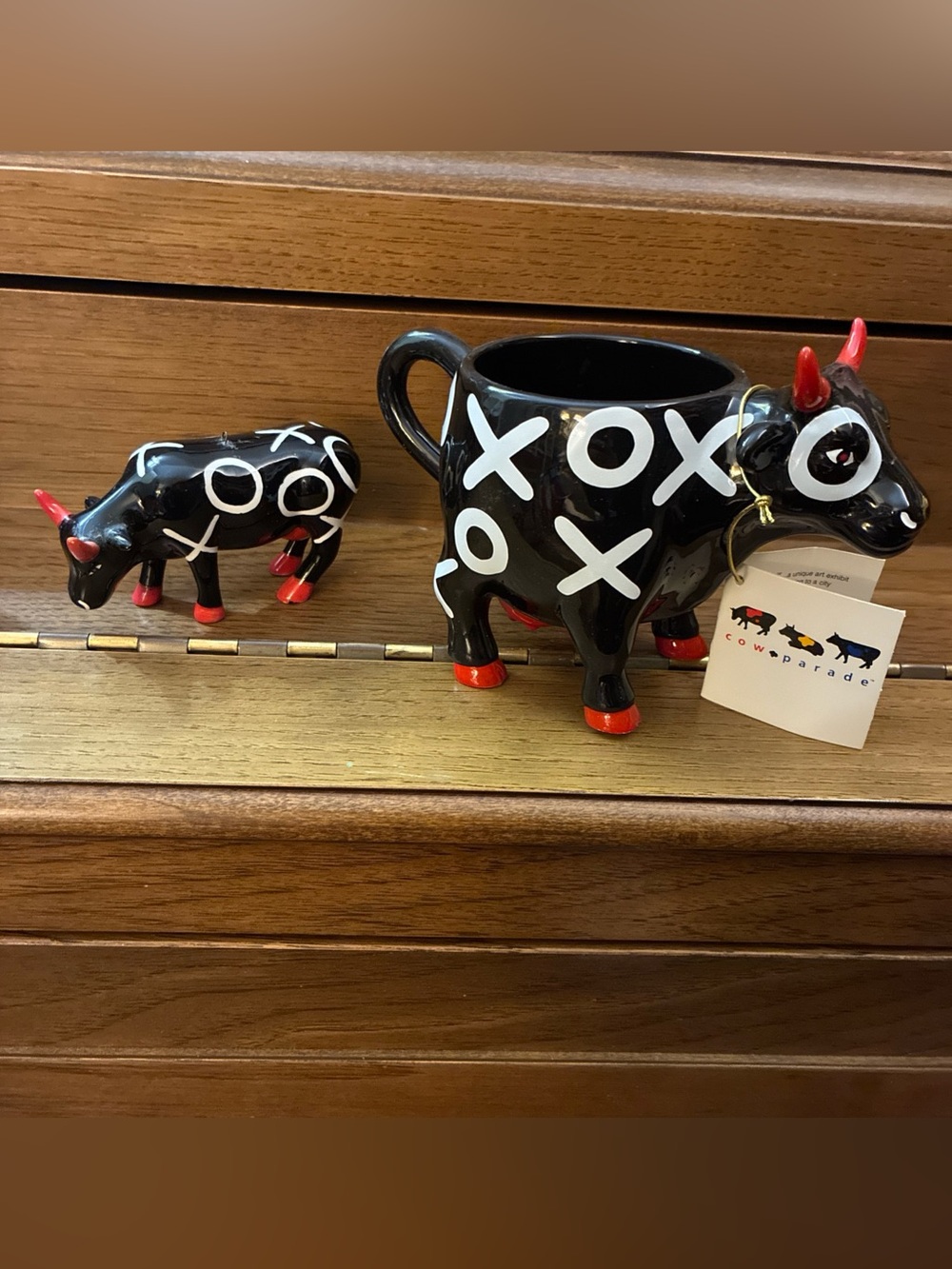 Vintage 2000 Cow Paradw "Hugs and Smooches" 2-Piece Ceramic Lot (Mug & Ornament)